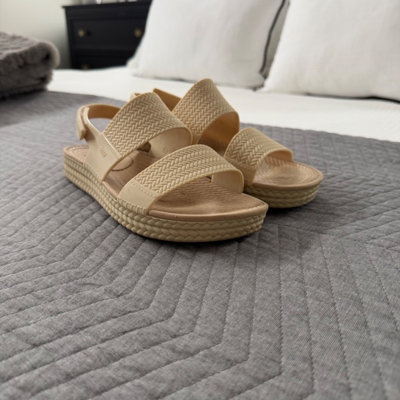 Reef Sandals - Picture 3 of 3